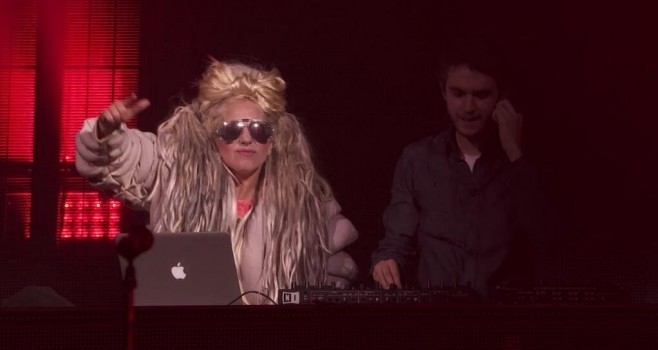 Lady Gaga au iTunes Festival de Zedd